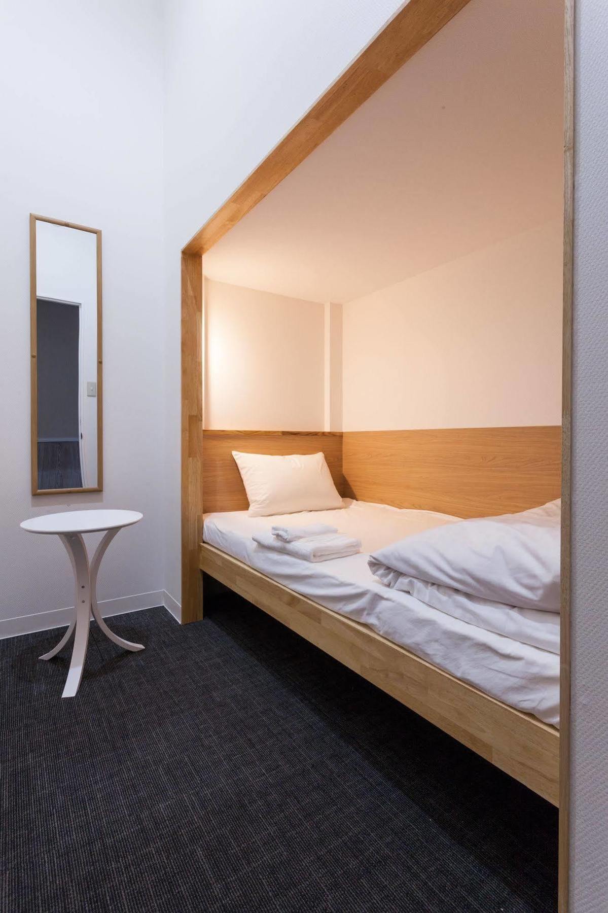 Abest Cube Naha Kokusai Street-Cabin Type Hotel All Room With Key Экстерьер фото